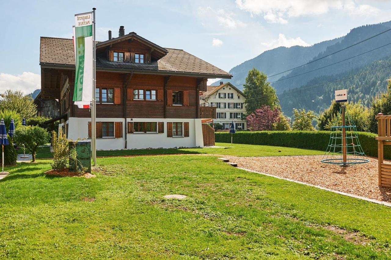 Reka-Ferienanlage Rougemont Bagian luar foto
